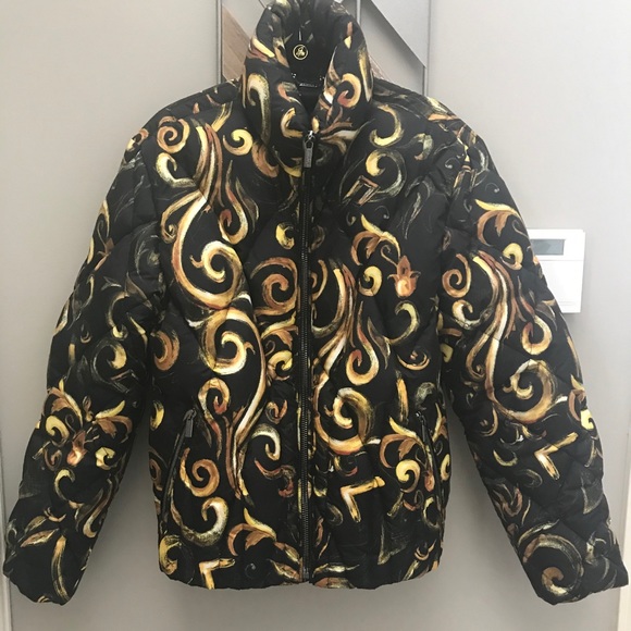 Versace Other - Versace baroccoprint quilted down jacket